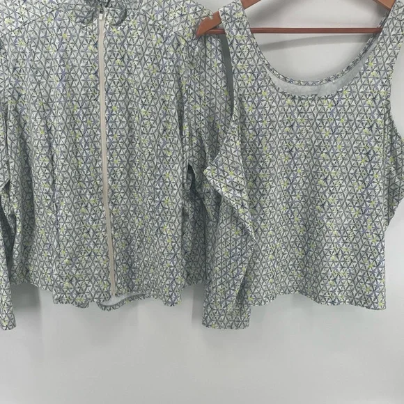 NIC+ZOE Active Wear Jacket with matching Tank Top - Picture 8 of 8